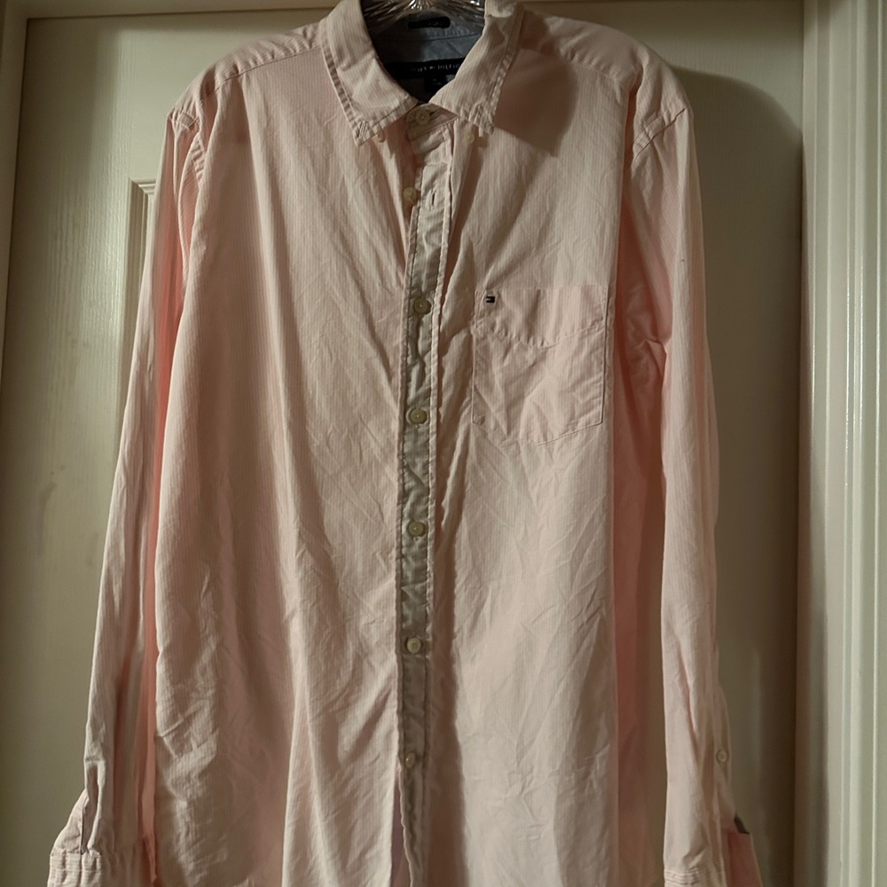 Tommy Hilfiger men’s dress shirt